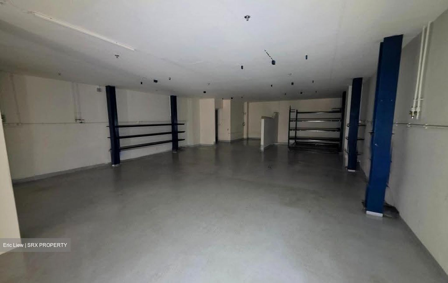 Midview Building (D23), Factory #630564131
